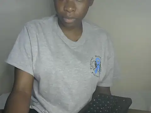 Snapshot of Novah_ chatting on March 2026 11:35:01 AM Novah online show from March 2026 11:35:01 AM