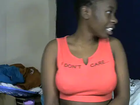 Snapshot of Novah_ chatting on May 2026 09:53:02 PM Novah online show from May 2026 09:53:02 PM