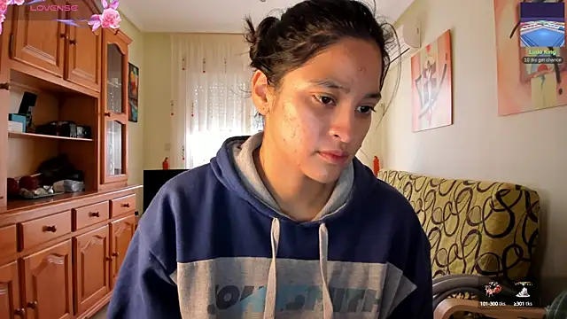 bella apont online show from December 2024 11:04:02 AM