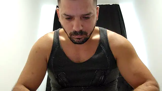 Mitzatb4u online show from September 2025 08:14:02 AM