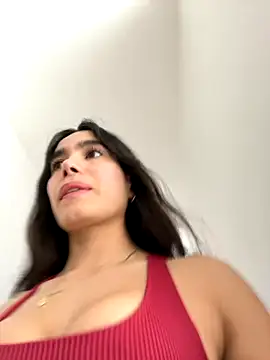 Irish Collins online show from October 2025 03:21:02 PM