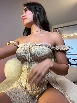 Irish Collins online show from October 2025 09:37:01 PM