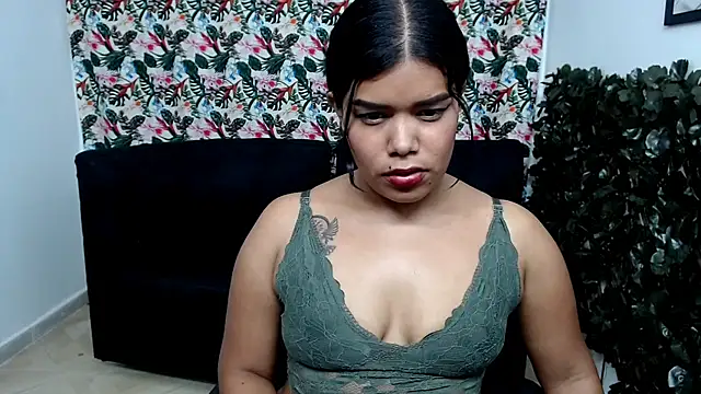 Snapshot of Wendy_Hot_ chatting on February 2025 03:34:02 AM Wendy Hot online show from February 2025 03:34:02 AM