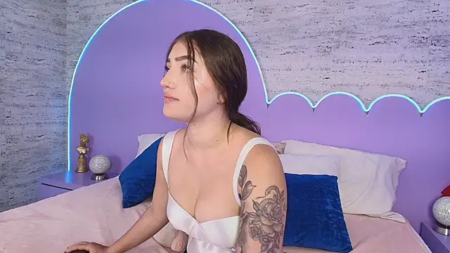 Giaa Ross online show from March 2026 07:40:02 PM