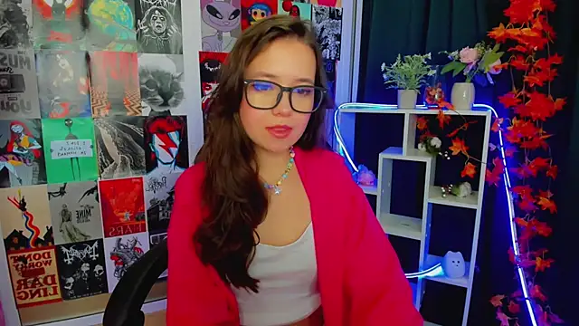 Lina Brownie online show from December 2024 05:04:02 AM