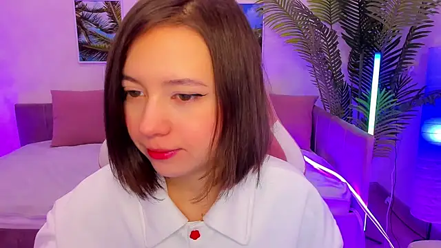 Lina Brownie online show from February 2025 01:53:01 AM