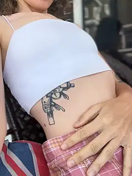 Snapshot of RinaMood chatting on November 2025 03:28:01 AM RinaMood online show from November 2025 03:28:01 AM