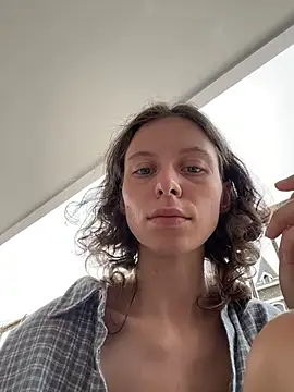 Snapshot of RinaMood chatting on November 2025 03:28:02 AM RinaMood online show from November 2025 03:28:02 AM