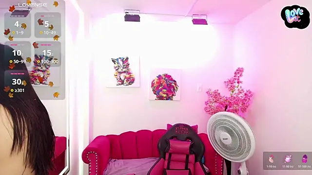 Miss dolly  online show from October 2025 12:31:01 PM