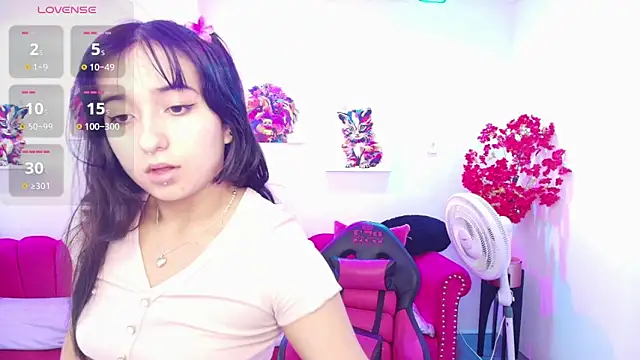 Miss dolly  online show from May 2026 12:13:01 PM