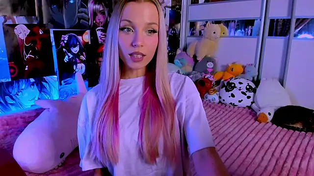 Snapshot of Cute__Pony chatting on December 2024 09:30:02 PM Cute Pony online show from December 2024 09:30:02 PM