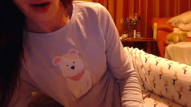 LovelyAndraGirl online show from May 2026 08:07:02 PM