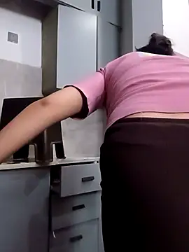 Snapshot of Aachal_7 chatting on October 2025 03:37:02 AM Aachal 7 online show from October 2025 03:37:02 AM