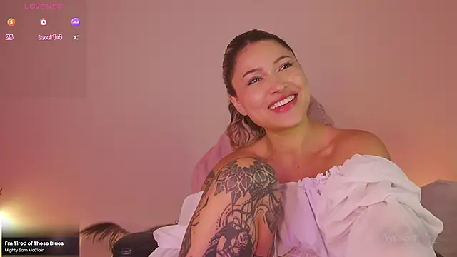 AyraSmith  online show from February 2025 03:26:01 AM