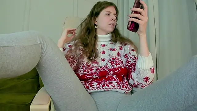 Sereta Finn online show from December 2024 01:55:01 PM