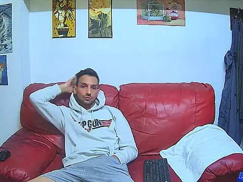 GiorgieUps online show from October 2025 10:18:02 PM