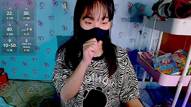 Snapshot of __Saphia__ chatting on March 2025 03:09:01 PM Saphia online show from March 2025 03:09:01 PM