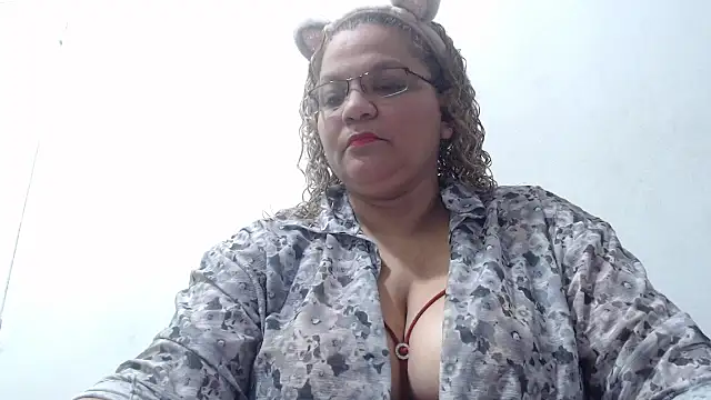 mademooms online show from November 2025 02:45:01 AM