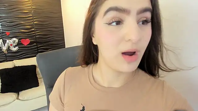 sofia 44 online show from April 2026 01:41:02 PM
