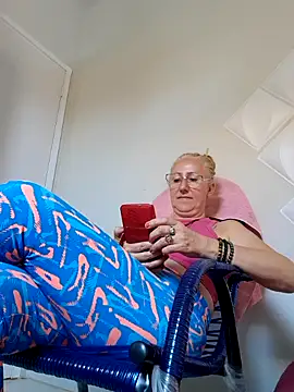 MILEIDE980 online show from December 2025 02:48:01 PM