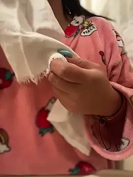 Snapshot of CharlotteScotte chatting on January 2025 10:18:02 AM CharlotteScotte online show from January 2025 10:18:02 AM