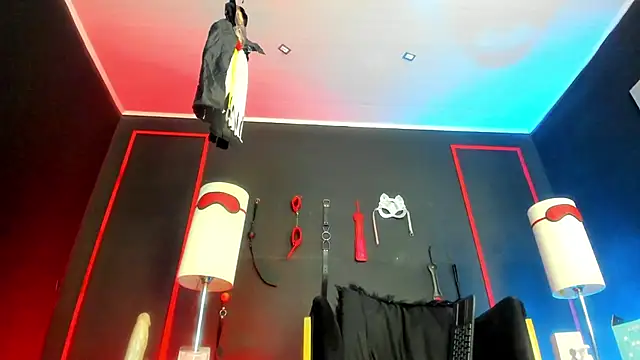 Snapshot of CharlotteScotte chatting on October 2025 12:08:02 PM CharlotteScotte online show from October 2025 12:08:02 PM