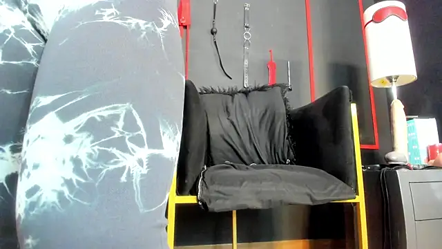 CharlotteScotte online show from January 2026 11:35:01 AM