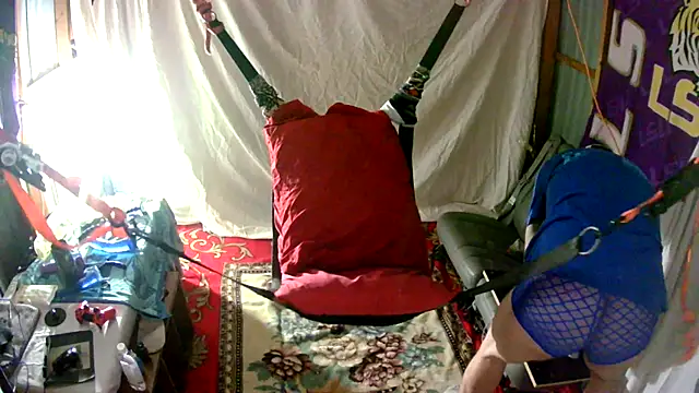 Snapshot of Cummerforyouu2 chatting on March 2026 06:07:02 AM Cummerforyouu2 online show from March 2026 06:07:02 AM