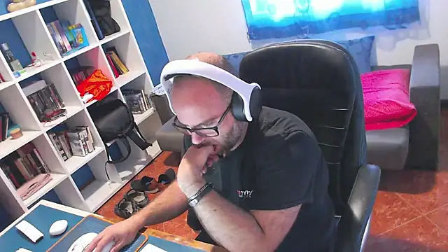 ravingr4d4 online show from May 2026 08:31:01 AM