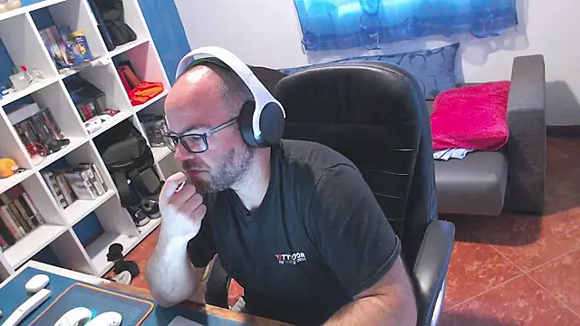 ravingr4d4 online show from June 2026 08:08:01 AM