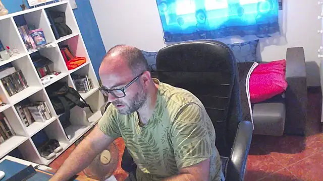 ravingr4d4 online show from June 2026 08:15:01 AM