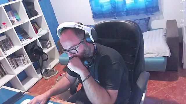 ravingr4d4 online show from July 2026 10:39:01 AM
