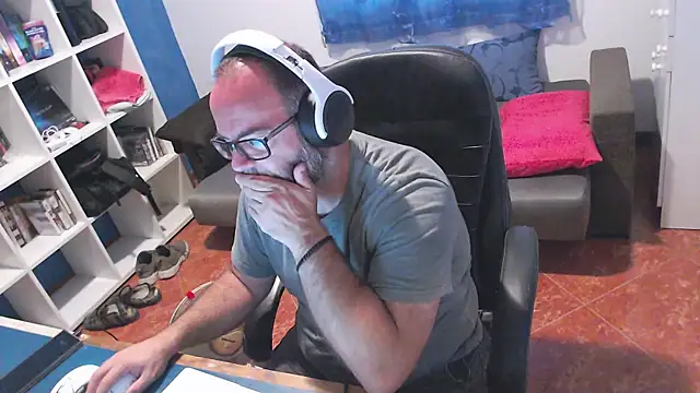 ravingr4d4 online show from July 2026 08:10:01 AM