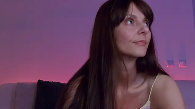 LilyRoselyn online show from March 2026 07:07:02 PM