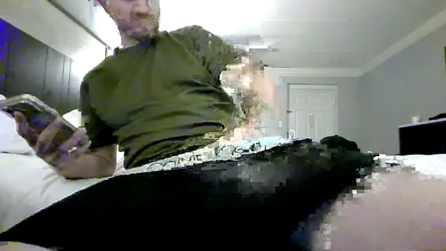 Tylerx9 online show from May 2026 07:41:01 PM