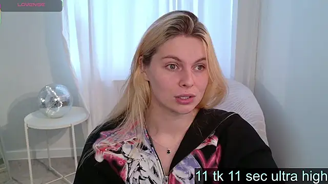 Snapshot of _faptax chatting on September 2025 06:18:01 AM faptax online show from September 2025 06:18:01 AM