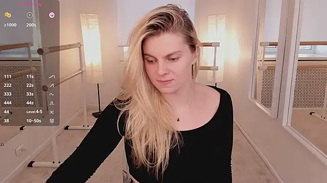 Snapshot of _faptax chatting on October 2025 06:47:01 AM faptax online show from October 2025 06:47:01 AM