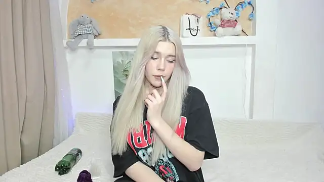 Alisa Black Star online show from December 2025 02:24:02 PM