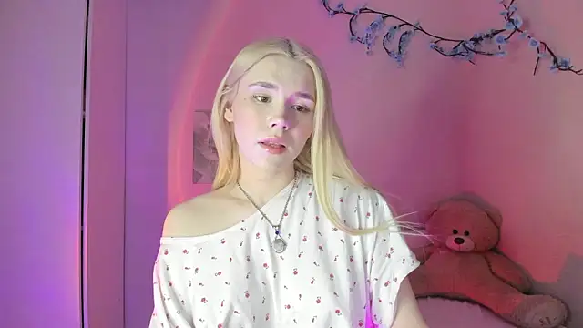 Snapshot of Alisa_Black_Star chatting on March 2026 04:43:01 PM Alisa Black Star online show from March 2026 04:43:01 PM