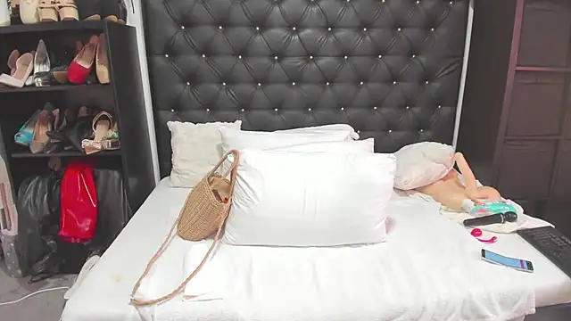 BbwSQUIRTERxx online show from June 2026 03:22:02 AM