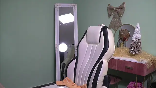 CelineConner online show from December 2024 05:05:02 AM