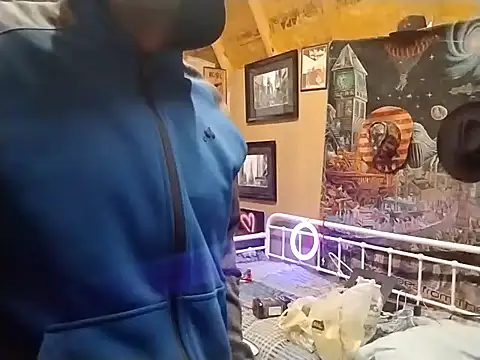 AlphaAlluring69 online show from December 2024 04:25:01 AM