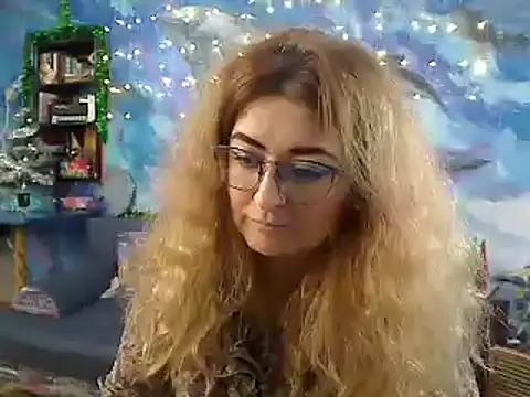 Helen1974 online show from December 2024 09:00:02 PM