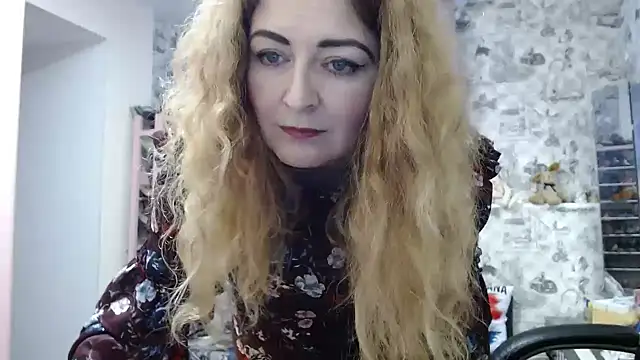 Helen1974 online show from January 2025 07:48:02 AM