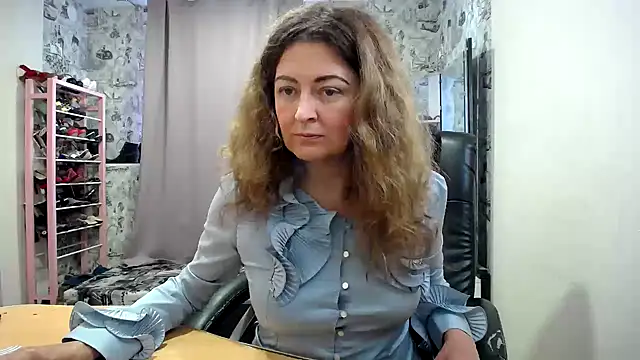 Helen1974 online show from May 2026 08:32:02 AM