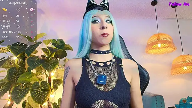 bellablack27 online show from May 2026 10:47:02 PM