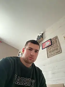 Snapshot of Luluu2 chatting on February 2026 03:54:02 PM Luluu2 online show from February 2026 03:54:02 PM