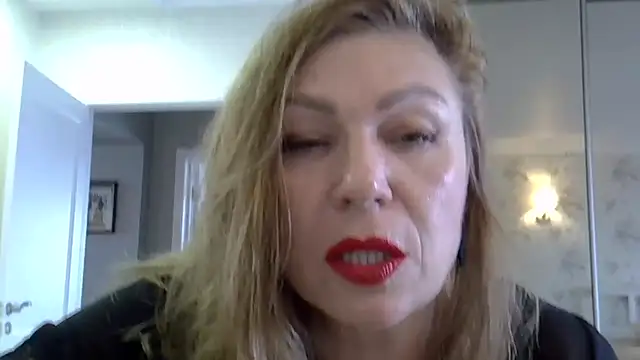 Alexandra-Rosee online show from October 2025 05:44:02 AM