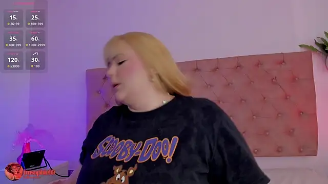 Snapshot of sophiarossee_ chatting on February 2026 12:34:01 PM sophiarossee online show from February 2026 12:34:01 PM