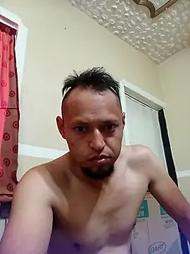 Heriy69 online show from December 2025 06:37:02 PM